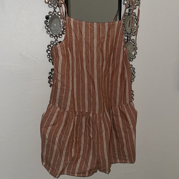 Levi's Rori Stripped Shorts Romper - Picture 4 of 7